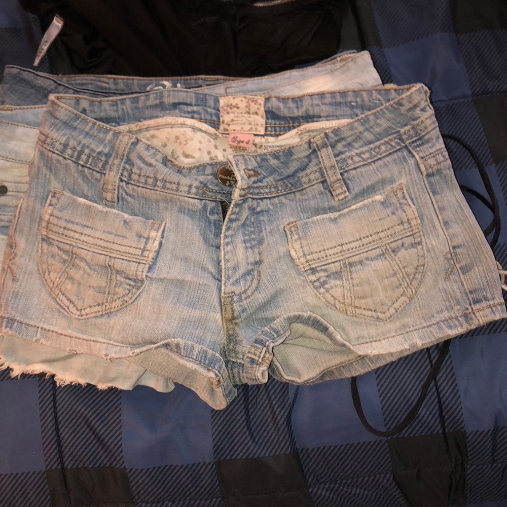 MUDD  Shorts